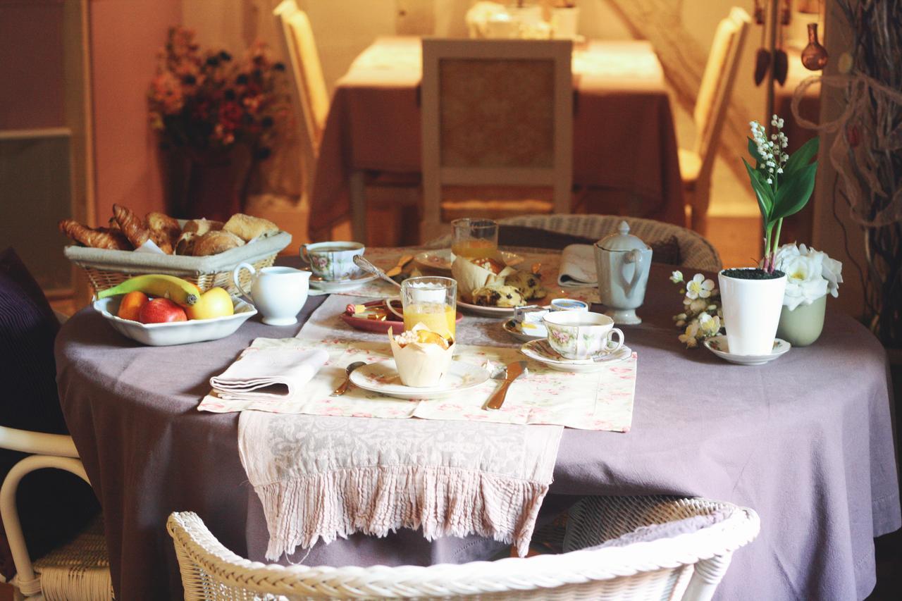 Le Bonheur A La Campagne Bed & Breakfast Lesmont Exterior foto