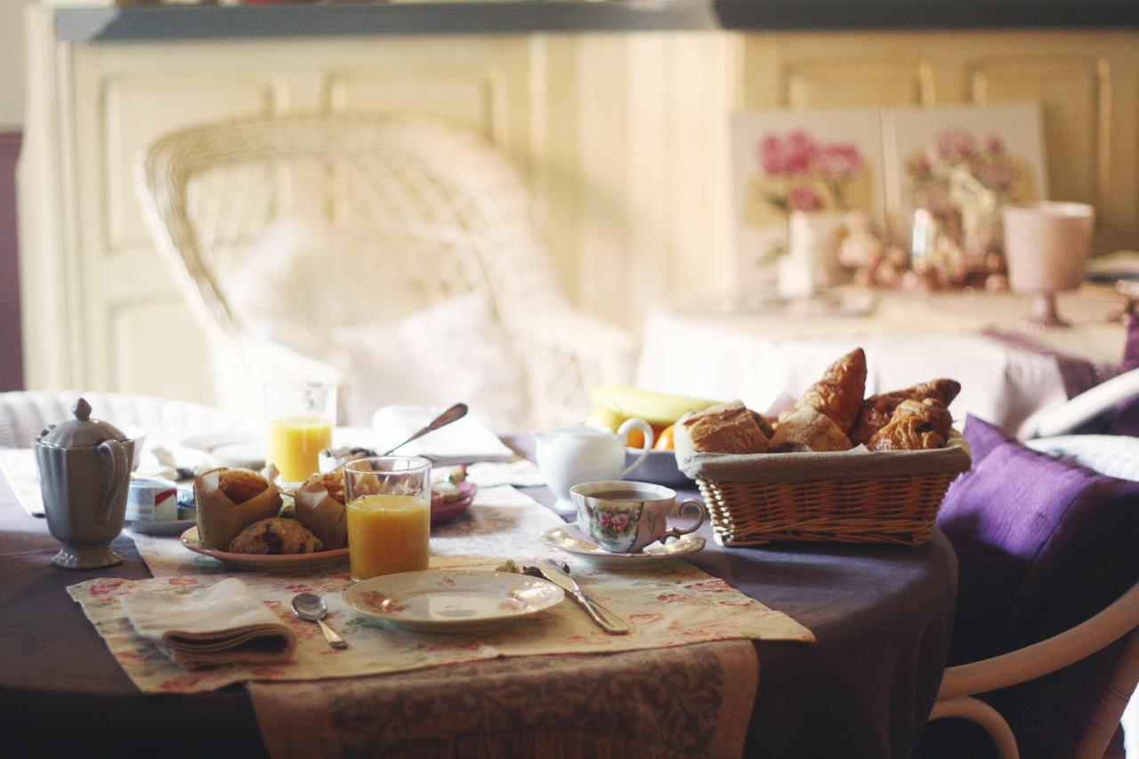 Le Bonheur A La Campagne Bed & Breakfast Lesmont Exterior foto