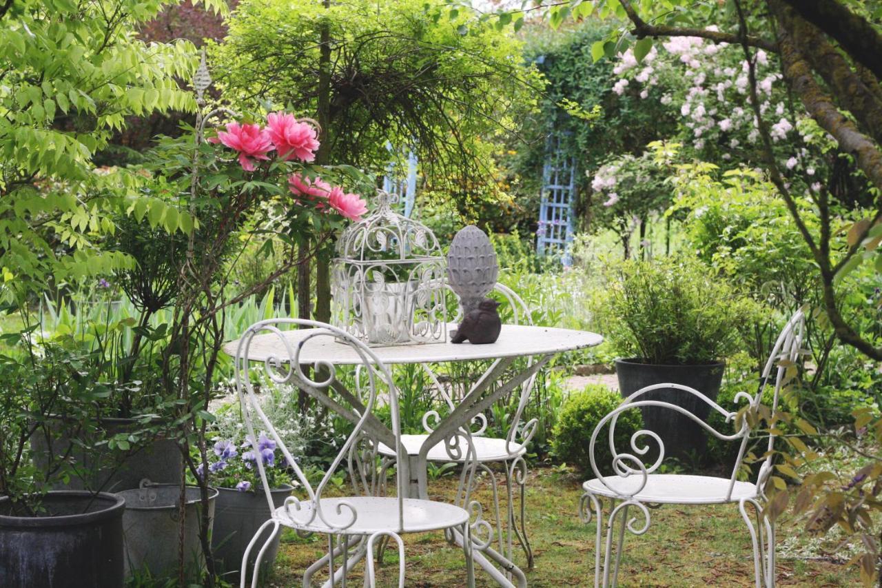 Le Bonheur A La Campagne Bed & Breakfast Lesmont Exterior foto