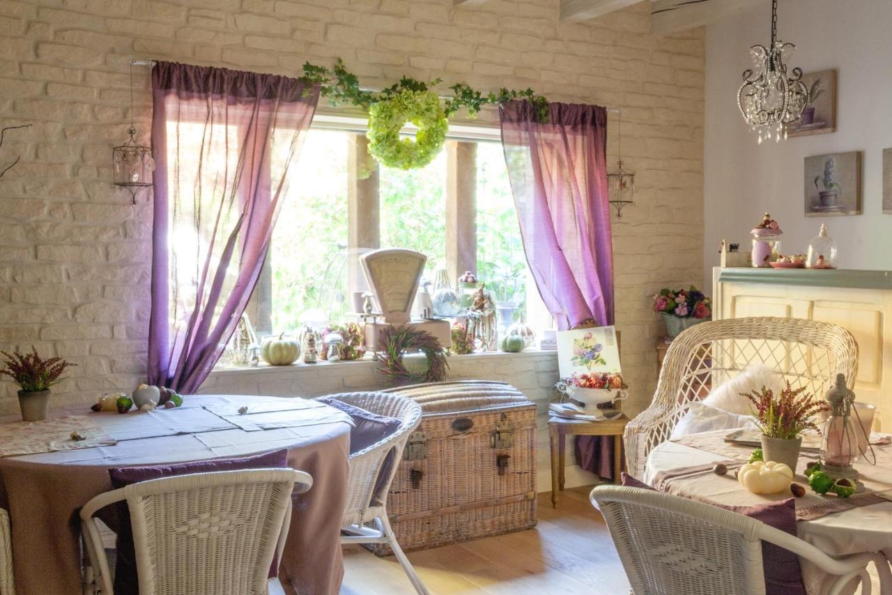 Le Bonheur A La Campagne Bed & Breakfast Lesmont Exterior foto
